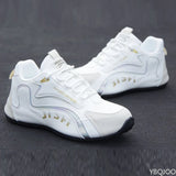 2026 Zapatos de hombre cómodos e informales transpirables de moda